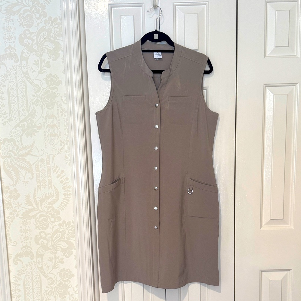 Daily Sport Sleeveless Taupe Button-Down Dress